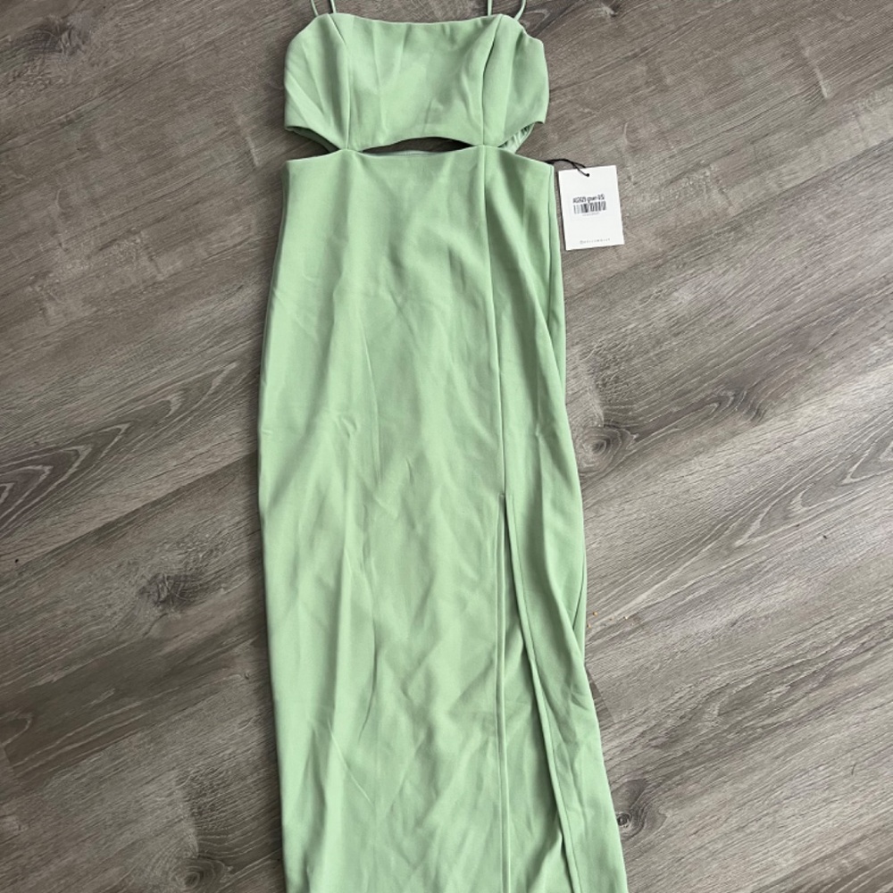 HELLO MOLLY DRESS - Picture 2 of 4